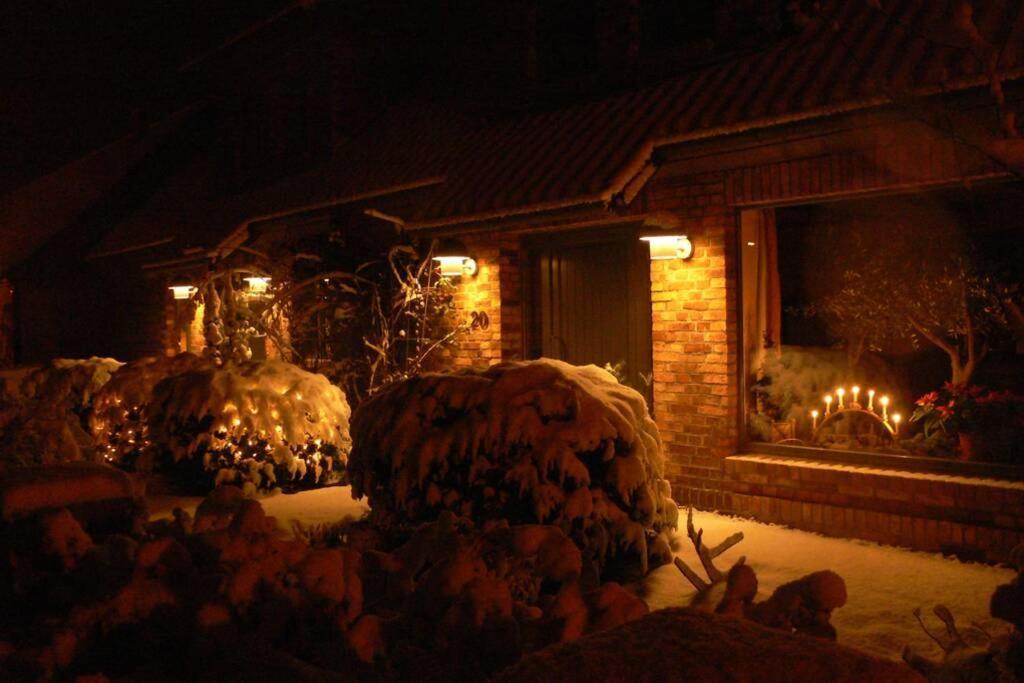 Ferienwohnung In Peetzig Am See Angermunde Exterior photo