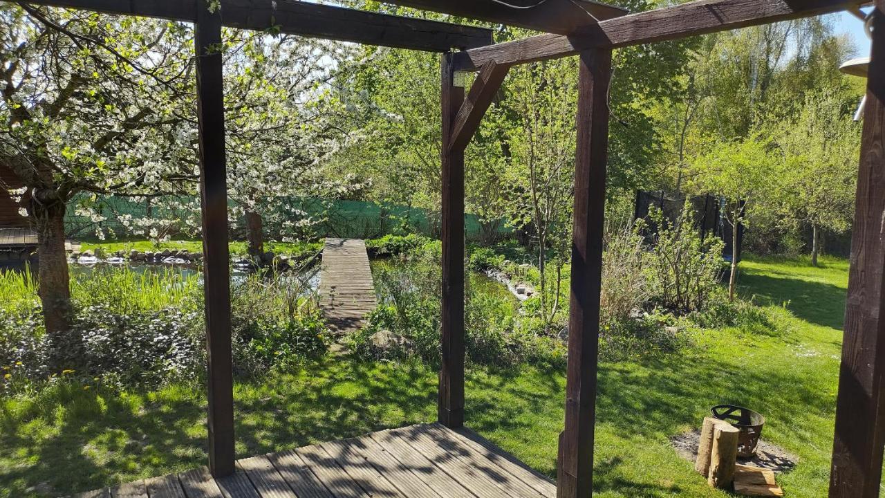 Ferienwohnung In Peetzig Am See Angermunde Exterior photo